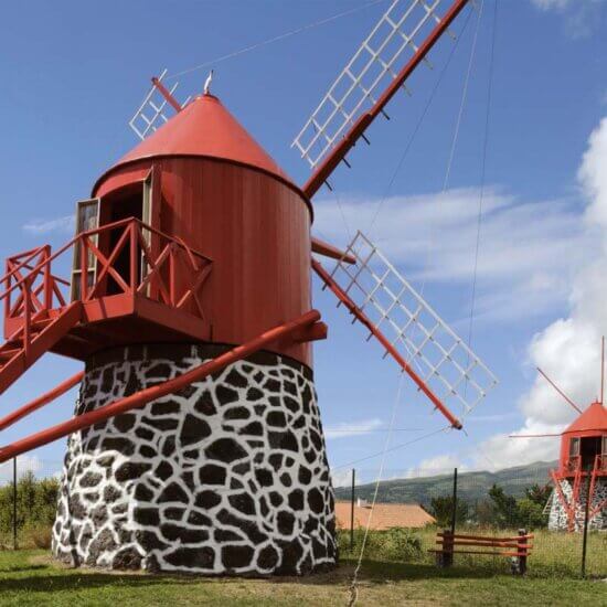 Azoren-Rundreise - Windmühlen auf den Azoren © Kneissl Touristik | Dirk Renckhoff (Alamy Stock Photo)